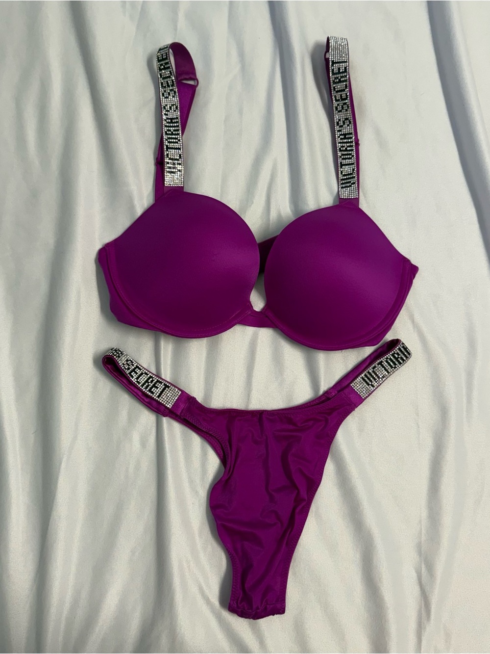 Victoria's Secret Fuchsia Very Sexy Set with Rhinestone Logo Shine Straps